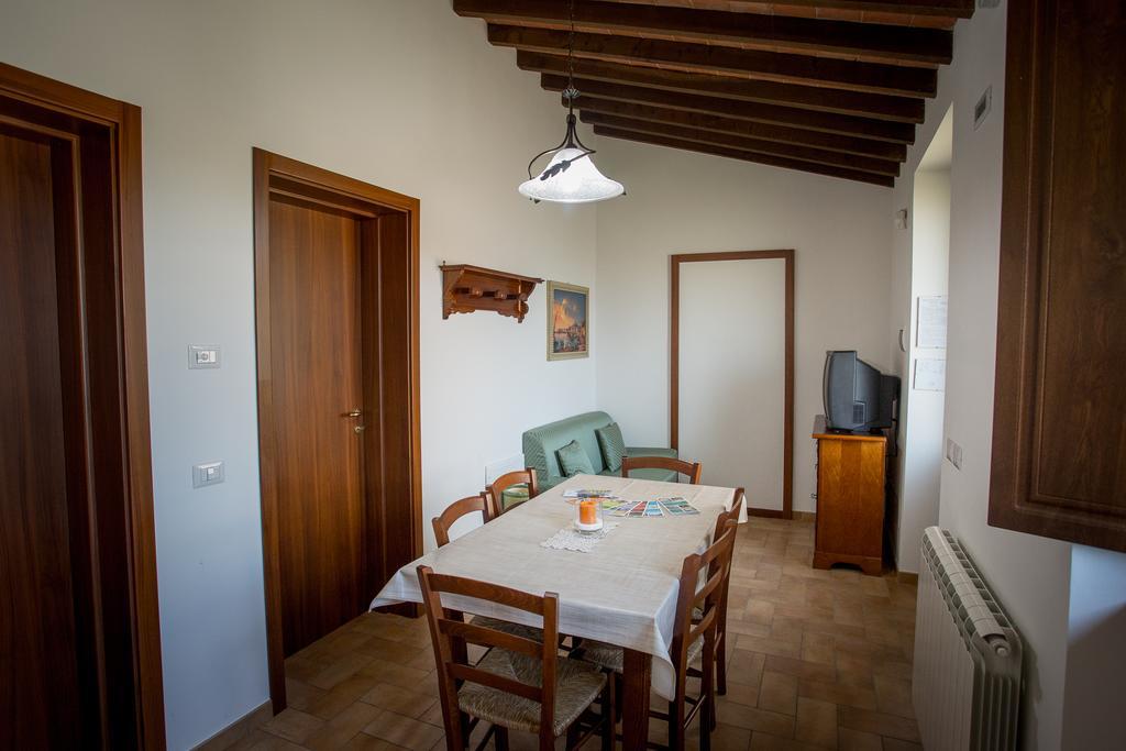 Agriturismo La Collina Del Sole Coltavolino Eksteriør billede